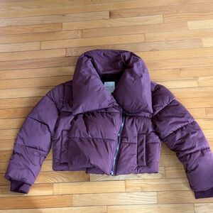 Avec Les Filles Plum Cropped Puffer Jacket